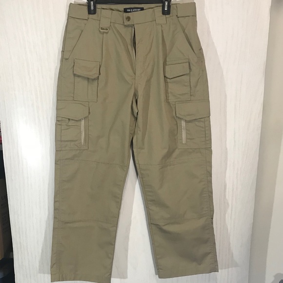 blackhawk cargo pants